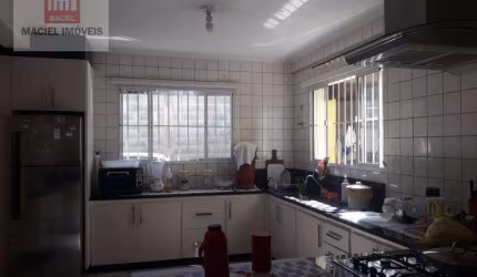 Sobrado com 3 dormitórios à venda por R$ 800.000,00 - Jardim Presidente Dutra - Guarulhos/SP