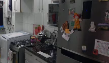 Apartamento com 3 dormitórios à venda, 56 m² por R$ 320.000,00 - Cocaia - Guarulhos/SP
