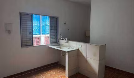 Casa com 1 dormitório para alugar por R$ 1.000,00/mês - Vila Maricy - Guarulhos/SP