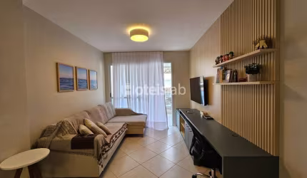 Lindo e moderno apartamento em condomínio com piscina a 100m da praia.Mensal de Abril ate Dezembro