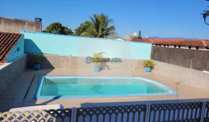Sobrado em Jardim Brasil  -  Caraguatatuba