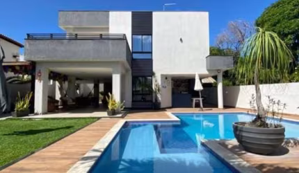 Casa com 5 suítes à venda, 500 m² por R$ 2.700.000,00 - Guarajuba - Camaçari/BA