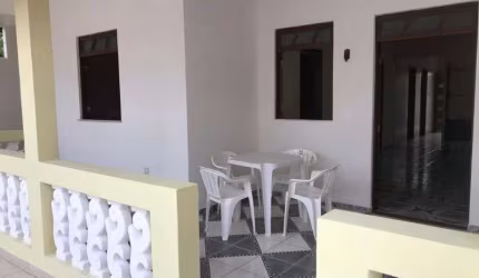 Casa com 4 dormitórios para alugar, 230 m² por R$ 1.600/anual - Arembepe - Camaçari/BA