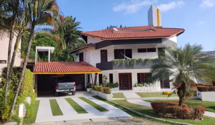 Casa com 5 dormitórios à venda, 593 m² por R$ 1.590.000 -  Lauro de Freitas - Lauro de Freitas/BA
