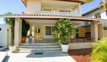 Casa maravilhosa á venda, 6/4 sendo 5 suítes. Condomínio Royal Ville-Villas do Atlântico