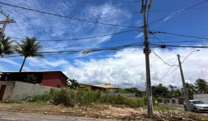 Excelente opção para investimento. Terreno em Praia do Flamengo a poucos passos da Praia.