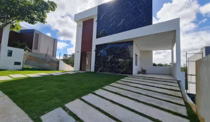 Venha se encantar com esta magnífica residência no Alphaville Litoral Norte 2.