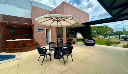 Casa Térrea Espetacular à Venda em Condomínio Villas do Jacuípe- Barra do Jacuípe