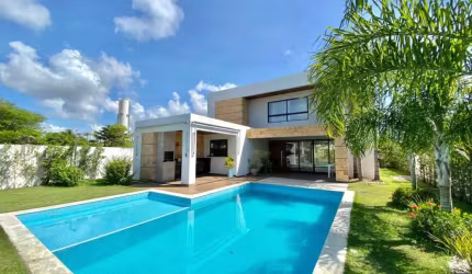 Descubra o Seu Refúgio à Beira-Mar! Casa Duplex no Condomínio Canto do Sol ao Lado do Alphaville Guarajuba.