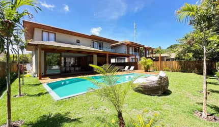 Casa de alto padrão (VENDA PORTEIRA FECHADA) com 5 dormitórios à venda, 526 m² por R$ 4.950.000 - Praia do Forte - Mata de São João/BA
