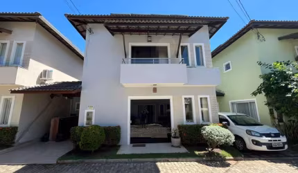 Casa com 4 dormitórios à venda por R$ 699.000 - Buraquinho - Lauro de Freitas/BA
