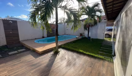 Oportunidade Imperdível: Casa à Venda no Condomínio Arembepe Aquaville-Porteira Fechada!