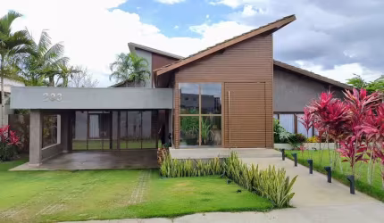 Apresentamos uma casa espetacular à venda no Condomínio Haras Residence