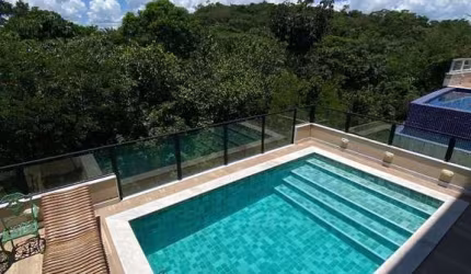 Casa Triplex com 4 Suítes no Alphaville Litoral Norte 2