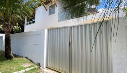 Apresentamos uma casa super aconchegante e arejada, ideal para quem busca conforto, lazer e uma excelente localização.