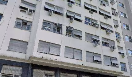 Excelente sobreloja comercial, 164m², recepção, 3 salas amplas, copa e banheiro, todos os ambientes possuem armários.