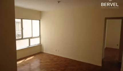 Apartamento com 2 quartos para alugar na Rua Visconde de Tocantins, 43, Méier, Rio de Janeiro por R$ 700