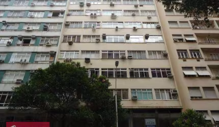 Excelente sala comercial, sol da manhã, recepção , ampla sala e banheiro, - piso revestido em carpete.
