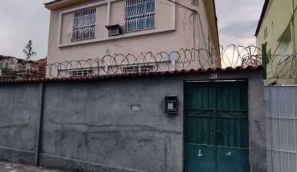 Apartamento com 3 quartos para alugar na Visconde de Santa Cruz, 211, Engenho Novo, Rio de Janeiro por R$ 1.100