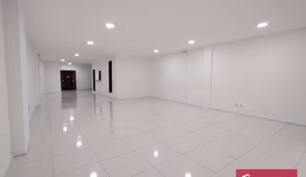 CENTRO DO CENTRO. COM CARÊNCIA DE 4 MESES:  Piso em Porcelanato, Cozinha e 2 Banhheiros R$ 1.100/mês - Centro - Rio de Janeiro