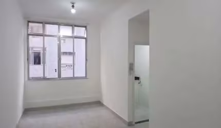Apartamento com 1 quarto para alugar na Rua Piragibe Frota Aguiar, 61, Copacabana, Rio de Janeiro por R$ 2.500