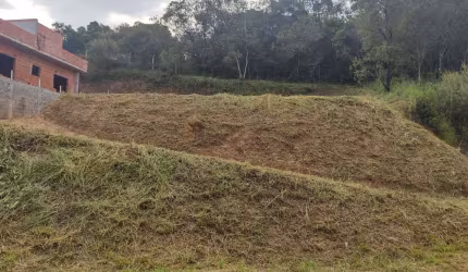 LOTE À VENDA NO CONDOMÍNIO LAGOS DE JARINU EM JARINU!