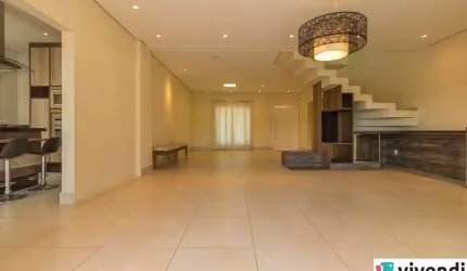 CASA DE CONDOMÍNIO COM 4 SUÍTES - BAIRRO ENGORDADOURO, JUNDIAÍ-SP!