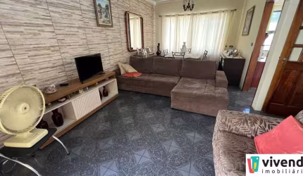CASA RESIDENCIAL COM 03 QUARTOS À VENDA NA VILA GUARANI, JUNDIAÍ-SP!!!