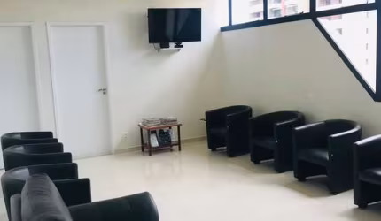 SALA COMERCIAL À VENDA - 87M², NO EDIFÍCIO SAINT PIERRE, AV. 9 DE JULHO!!