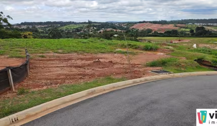 LOTE DE 569M² À VENDA NO PORTAL DOS LAGOS, BAIRRO DO CORRUPIRA!