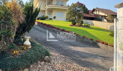 Casa com 3 dormitórios à venda, 312 m² no bairro Imigrantes - Timbó/SC