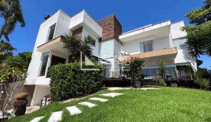 Casa com 3 dormitórios à venda no bairro Quintino  - Timbó/SC