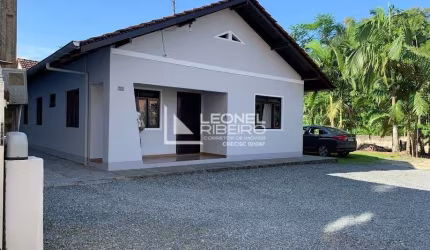 Casa com 2 quartos à venda no bairro Quintino em Timbó-SC