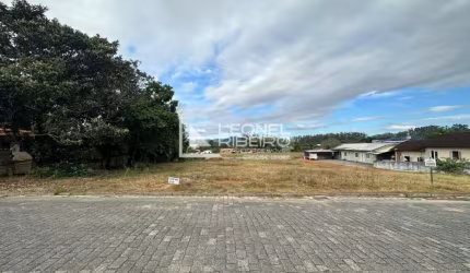 Terreno à venda no bairro Divinéia em Rio dos Cedros/SC