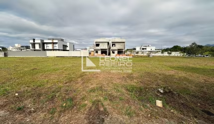 Terreno à venda, 404m² no bairro Quintino em Timbó/SC