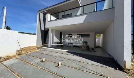 Casa Sobrado com 3 dormitórios suítes à venda, 168,57 m² no bairro Das Capitais - Timbó/SC