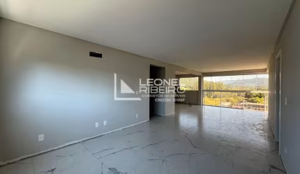 Apartamento com 3 dormitórios suítes à venda, 133,13 m² no bairro Das Capitais em Timbó/SC.