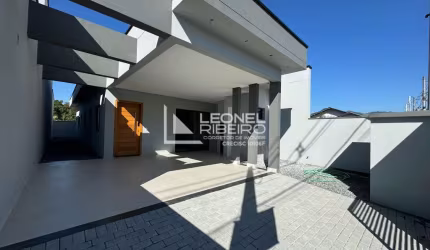 Casa com 3 dormitórios à venda, 108 m² no bairro Benedito - Indaial/SC