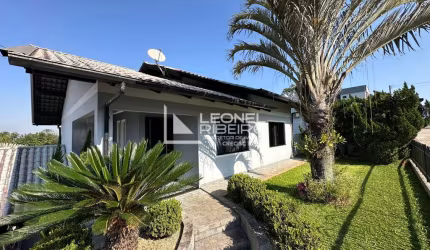 Casa com 3 dormitórios, 161,96m² à venda no bairro Das Capitais em Timbó/SC