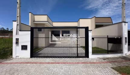 Casa com 2 dormitórios, 74,41 m² à venda no bairro Padre Martinho Stein em Timbó - SC