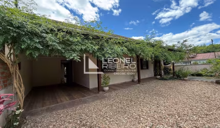 Casa com 3 dormitórios à venda, 253m² no bairro Padre Martinho Stein em Timbó/SC