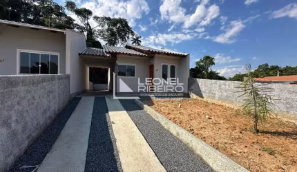 Casa com 2 dormitórios à venda, 62,79 m² no bairro Araponguinhas em Timbó - SC