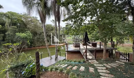 Casa à venda com 4 dormitórios, 224 m² no bairro Alto Cedros em Rio dos Cedros-SC