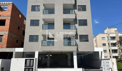 Apartamento com 2 dormitórios, 61,24 m² à venda no bairro Padre Martinho Stein em Timbó-SC