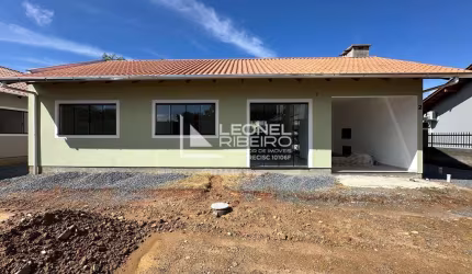Casa com 3 dormitórios, 89,60 m² à venda no bairro Quintino em Timbó - SC