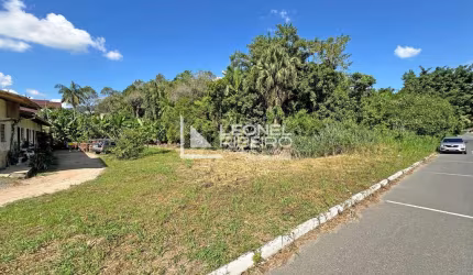 Terreno à venda, 671,65 m² no bairro Pomeranos em Timbó/SC