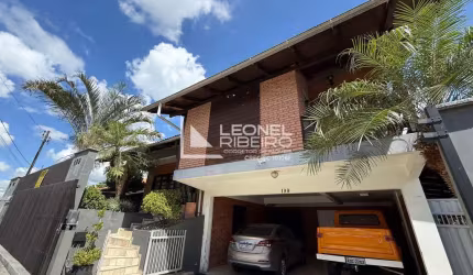 Casa com 3 dormitórios, 409,76 m² à venda no bairro Quintino em Timbó - SC