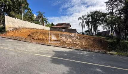 Terreno à venda, 539,28 m² no bairro Dos Estados em Timbó/SC