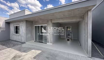 Casa com 2 dormitórios à venda, 75,35 m² no bairro Divinéia em Rio dos Cedros/SC
