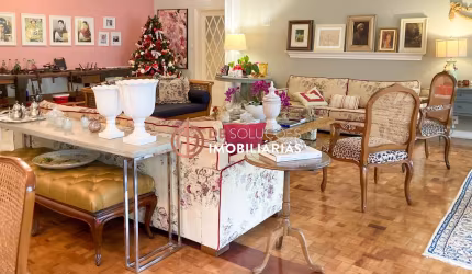 Elegância, conforto e sofisticação em apartamento amplo e bem localizado, no coração do bairro de Higienópolis.